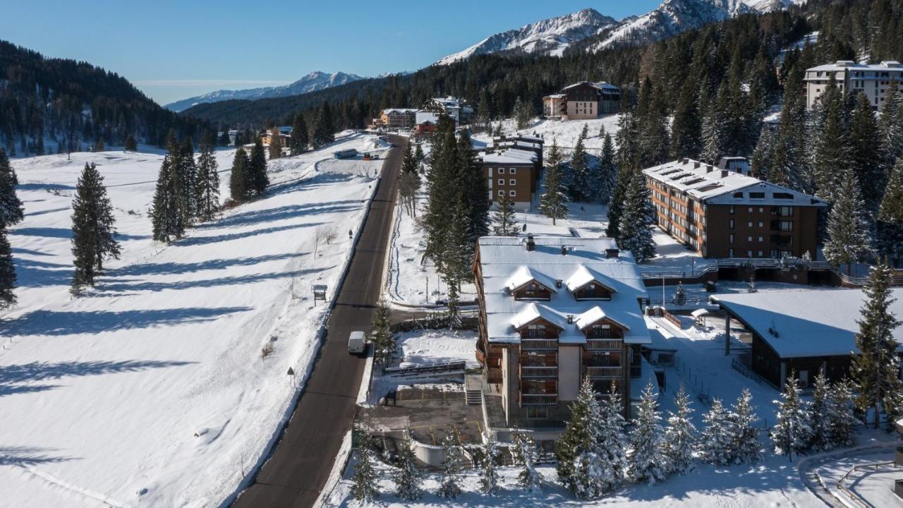 Maribel Hotel Madonna di Campiglio Exterior photo