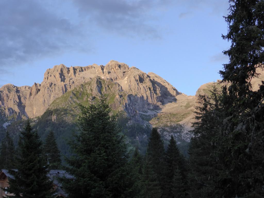 Maribel Hotel Madonna di Campiglio Exterior photo